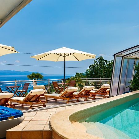 Villa Roses Apartments & Wellness Ičići Eksteriør bilde