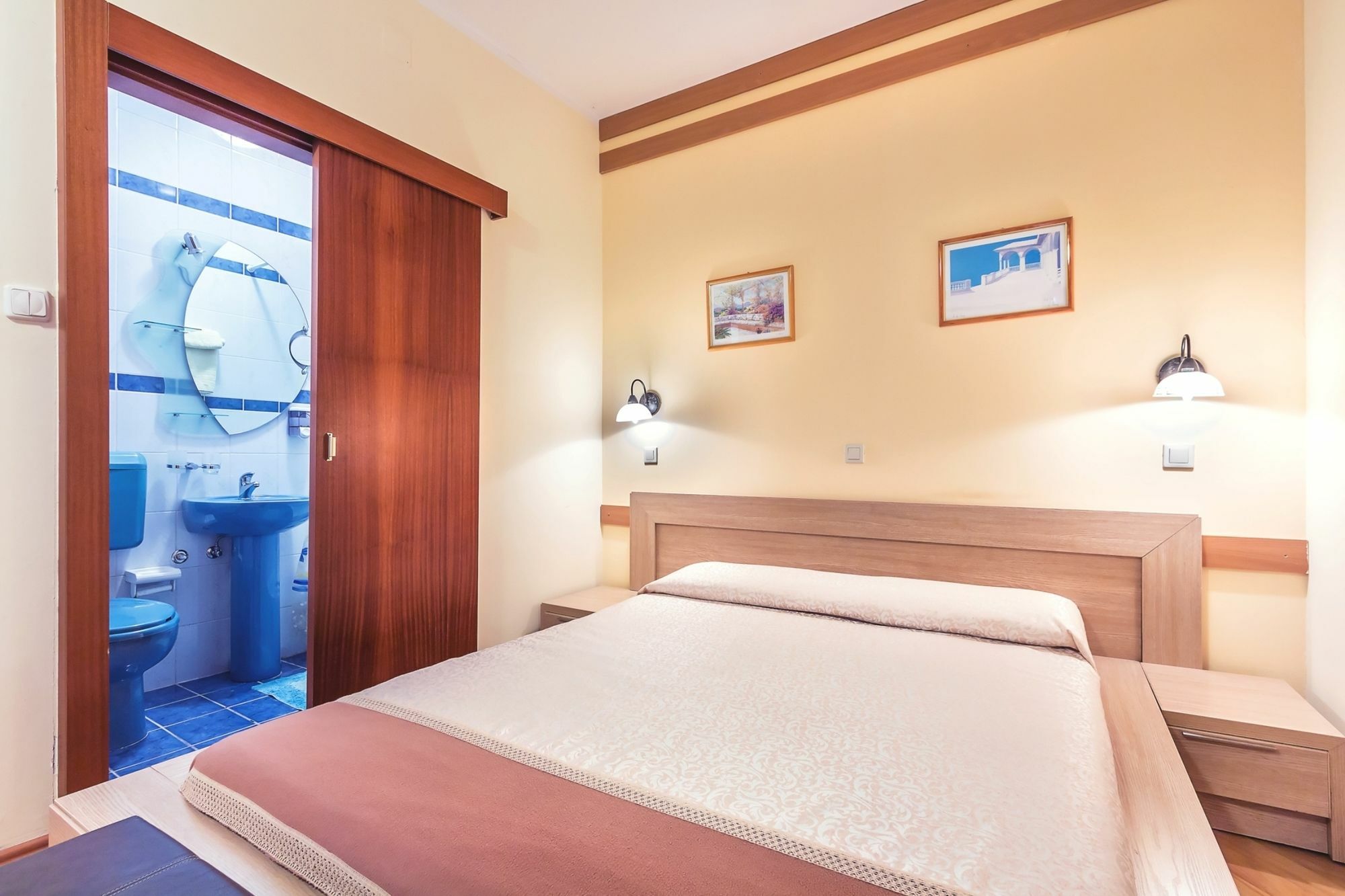Villa Roses Apartments & Wellness Ičići Eksteriør bilde